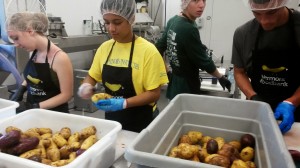 Governor's Institute Students Give Back