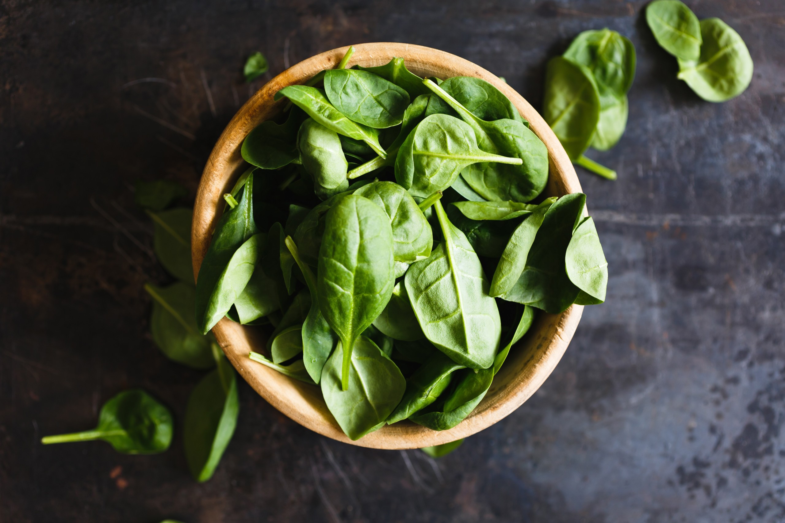 Photo of fresh spinach in a bowl