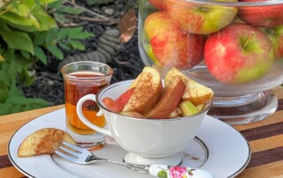 Photo of Cinnamon Apples with Maple Syrup in teacup